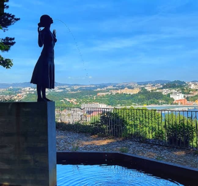 Vue sur le Douro depuis le parc das Aguas à Porto, Portugal